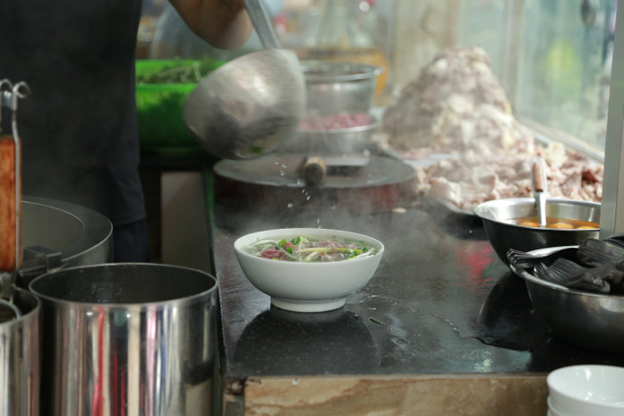 Phở là món yêu thích của nhiều người dân Hà Nội.