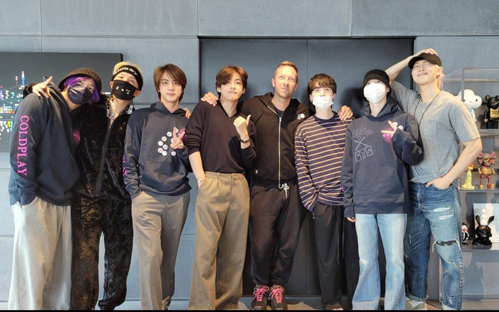 Coldplay lên tiếng bênh vực khi có người đánh giá tiêu cực về BTS Ảnh 2