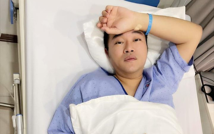Ca sĩ Minh Quân bất ngờ đăng tải hình ảnh nằm trên giường bệnh, thần sắc nhợt nhạt khiến fan lo lắng Ảnh 2