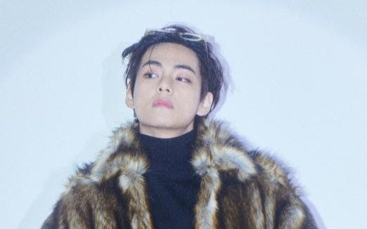 V (BTS) chính thức lên tiếng hậu nghi vấn hẹn hò ái nữ nhà tài phiệt, thẳng thắn cảnh cáo kẻ tung tin đồn Ảnh 2