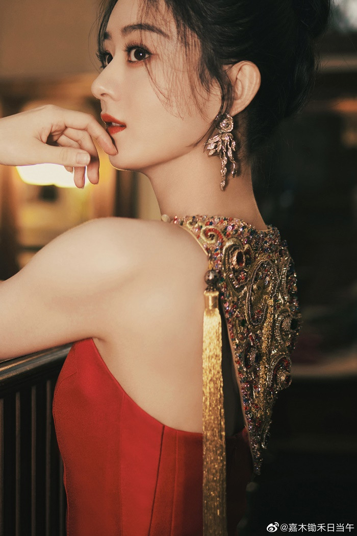 Top 8 mỹ nhân Cbiz đọ vai trần quyến rũ: Vị trí số 1 thuộc về Dương Mịch hay Triệu Lệ Dĩnh? Ảnh 20