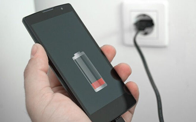 Học sinh lớp 5 tử vong do điện thoại phát nổ: Sở GD&ĐT yêu cầu rà soát thiết bị dạy và học trực tuyến Ảnh 2