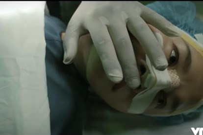 'Mặt nạ gương' gợi nhớ về một vụ án TMV Cát Tường: Nạn nhân chết vì phẫu thuật mũi, xác thả trôi sông Ảnh 6