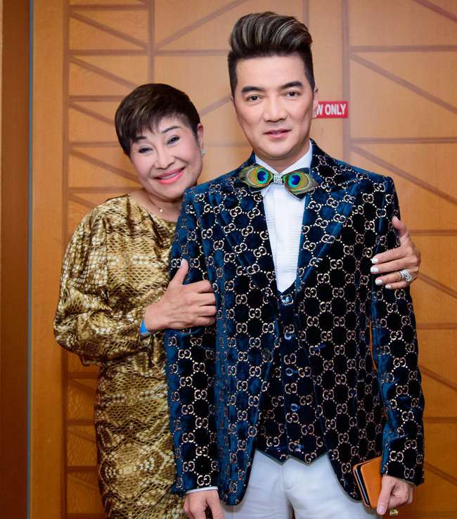 Đàm Vĩnh Hưng và bầu sô Jackie Liên Phạm