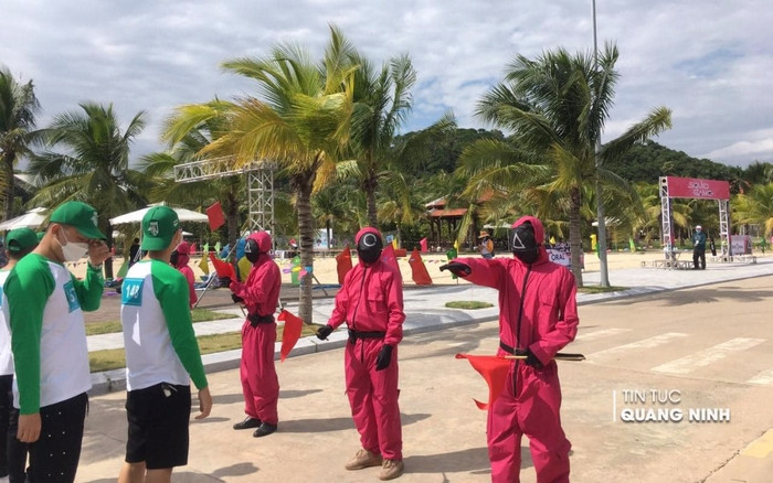 Cười nghiêng ngả với Squid Game phiên bản 'Hạ Long', đã có hàng trăm người tham gia Ảnh 2