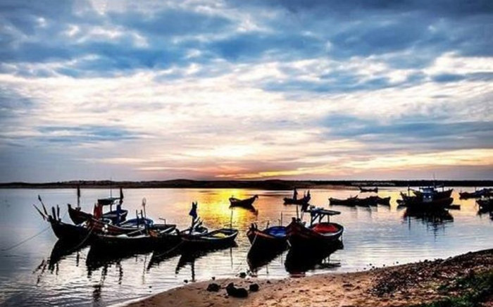 Cuộc sống bình dị tại làng chài ven biển Bình Định Ảnh 2