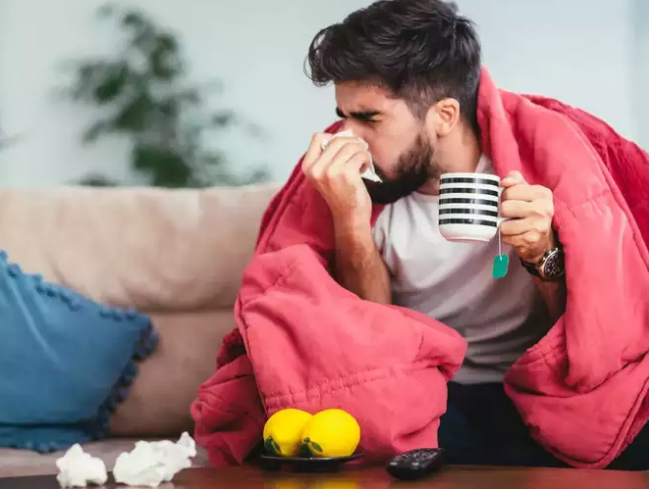 Làm thế nào biết bạn đang bị mắc cúm kéo dài hay Covid-19? Ảnh 3