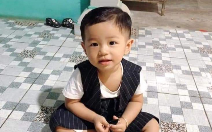 Vụ bé trai 2 tuổi ở Bình Dương bị bắt cóc: Người dân tiết lộ về 2 nghi phạm nói tiếng Trung Quốc Ảnh 2