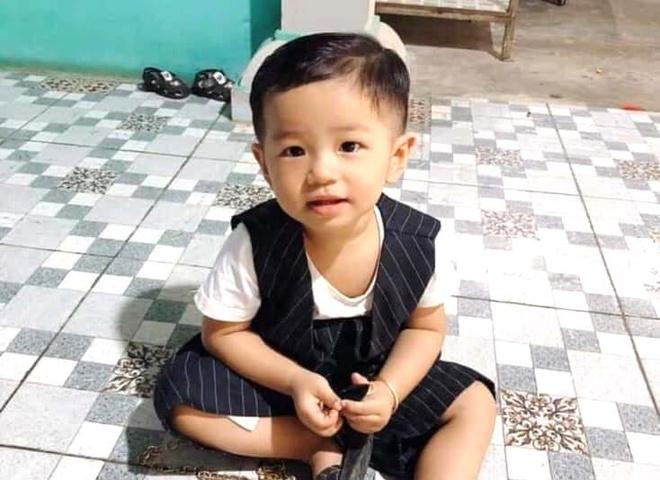 Cháu Lâm Gia Hưng