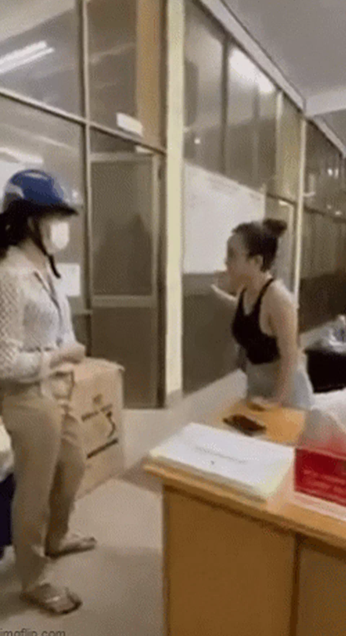 'Chị đại quận 4' cũng nhiều lần đôi co, to tiếng với lực lượng chức năng