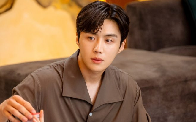 Kim Seon Ho dính scandal tình ái rúng động, Knet: Chỉ thương hại cho nhân viên công ty nhất! Ảnh 2