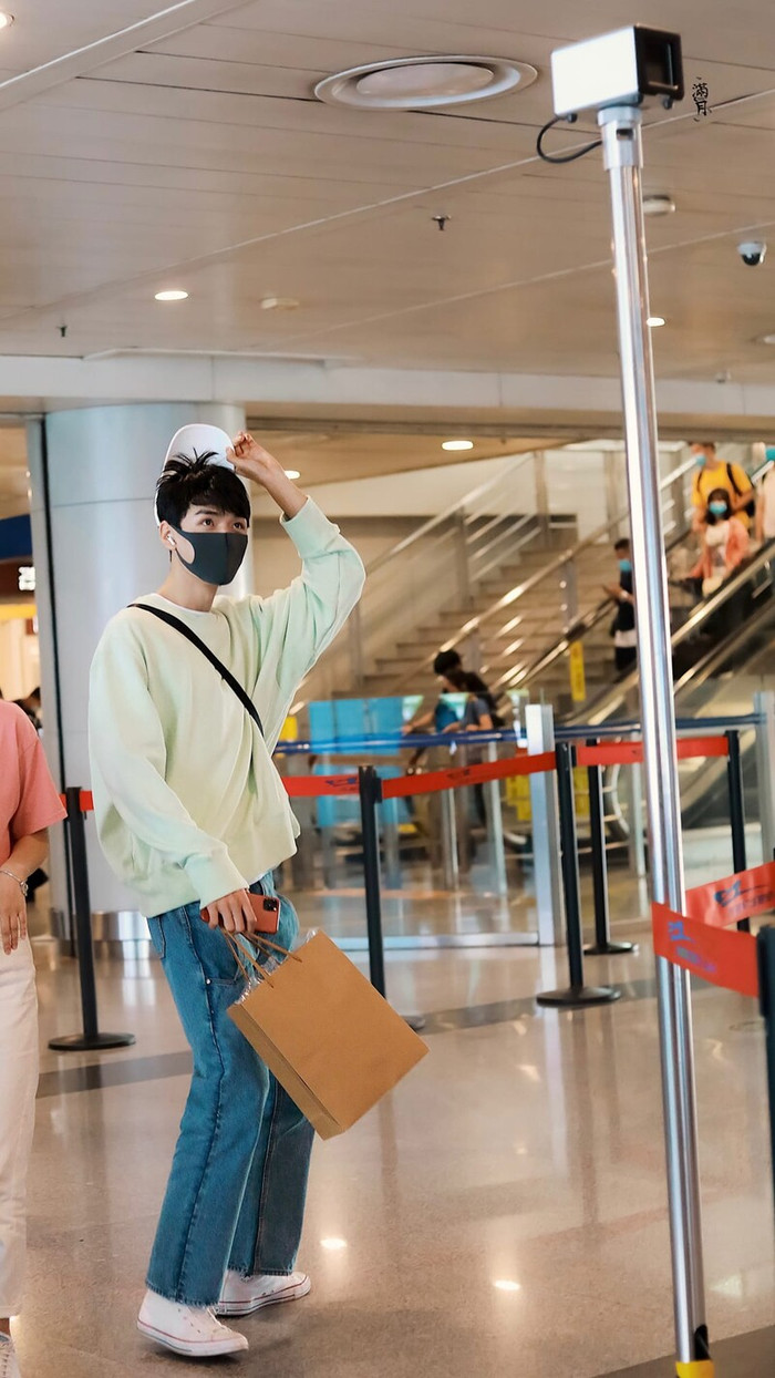 Thi thoảng lại đáng yêu khiến ai cũng muốn yêu