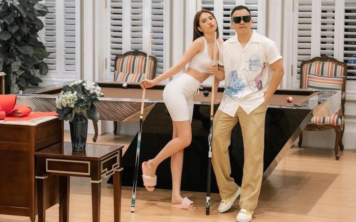 Được Vũ Khắc Tiệp tặng quà 300 triệu, Ngọc Trinh nói: 'Tôi và anh Tiệp luôn thích những món đồ xa xỉ' Ảnh 2