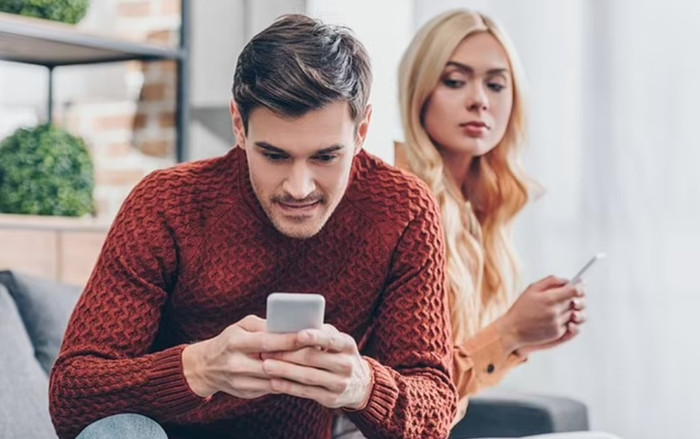 Tiết lộ yếu tố bất ngờ để 'bắt bài' đàn ông lăng nhăng Ảnh 2