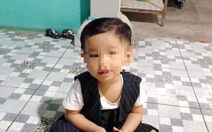 Chia sẻ nghẹn ngào của ba cháu bé 2 tuổi mất tích ở Bình Dương: 'Ba xin lỗi con' Ảnh 1