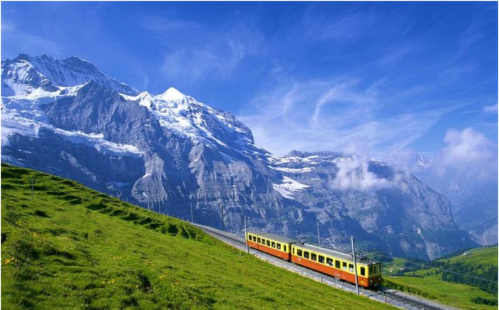 Khám phá những đất nước xinh đẹp nhất châu Âu Ảnh 2