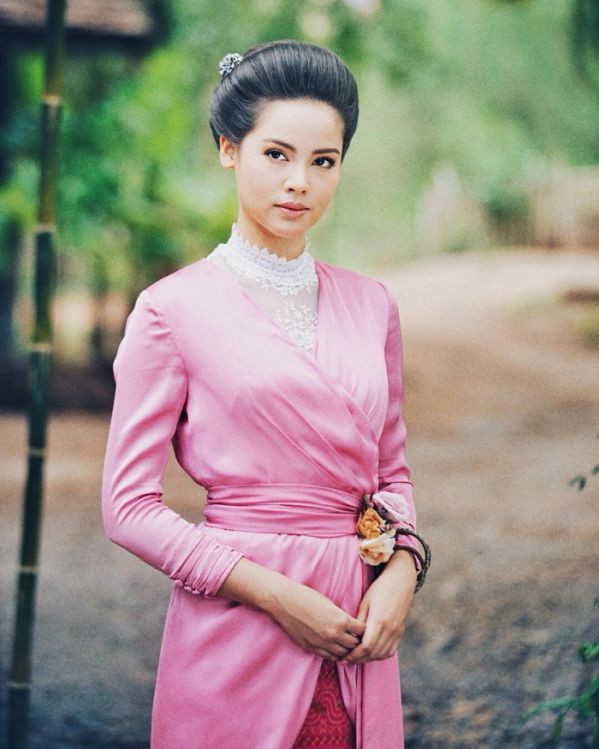 Bella Ranee, Yaya Urassaya và dàn diễn viên Thái Lan vào vai song sinh: Thiện hay ác đều cân được hết Ảnh 11