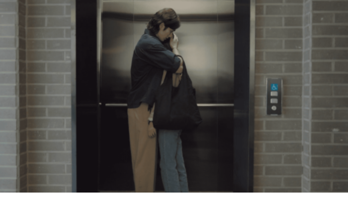 Nhưng Goo Woong đã giữ Yumi lại 