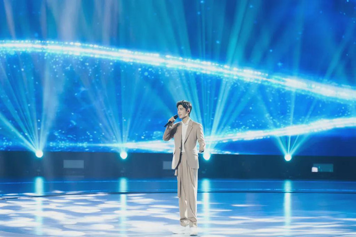 Đĩa đơn 'Điểm Sáng' của Tiêu Chiến tiếp tục đạt thêm thành tích mới Ảnh 7