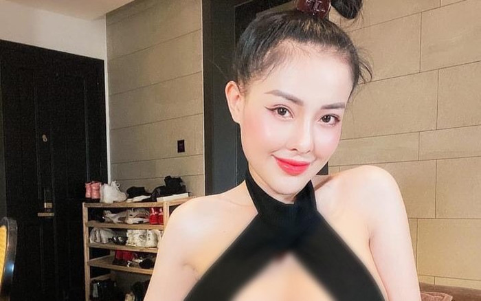 Ngân 98 khoe trọn đôi 'gò bồng đảo', còn nhắc đến chuyện ngoại tình? Ảnh 2