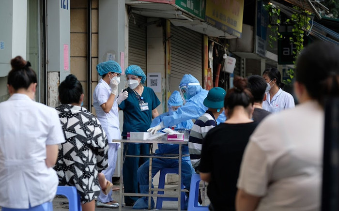 Hà Nội ghi nhận 16 ca dương tính mới, trong đó có 7 ca cộng đồng tại 7 quận huyện Ảnh 2