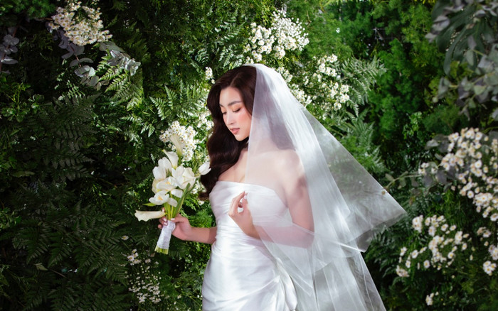 Hoa hậu Đỗ Mỹ Linh hoá cô dâu lộng lẫy khiến bao con tim phải thổn thức! Ảnh 2