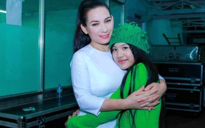 Phi Nhung từng lời qua tiếng lại với Quang Lê để bảo vệ ca sĩ này Ảnh 2