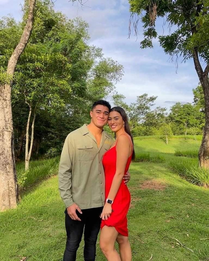 Những hình ảnh cực kỳ xứng đôi của tân Hoa hậu Hoàn vũ cùng bạn trai. 