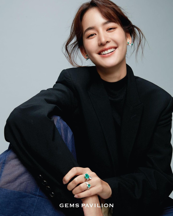 Bow Maylada sẽ có 2 phim truyền hình mới Tai Ngao Tawan với Mark Prin và một dự án khác do Anne Thongprasom sản xuất.