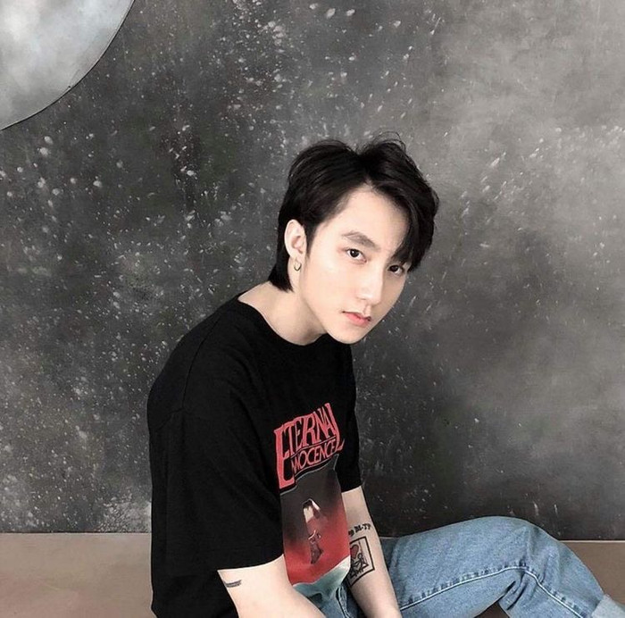 2 năm trước, Thiều Bảo Trâm đã công khai nhắc đến Sơn Tùng trong MV này mà fan không biết? Ảnh 4