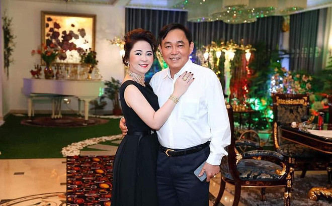 Ông Huỳnh Uy Dũng và bà Nguyễn Phương Hằng