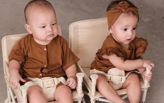 Hé lộ các tiết mục trong thôi nôi Lisa và Leon qua tấm thiệp mời do Hồ Ngọc Hà vừa chia sẻ Ảnh 2