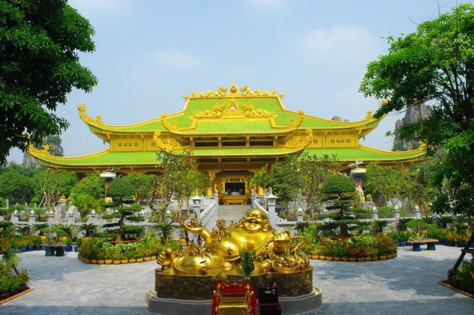 Bà Phương Hằng ăn diện sang trọng, đích thân đến Đại Nam ngày đầu mở cửa đón khách trở lại Ảnh 5