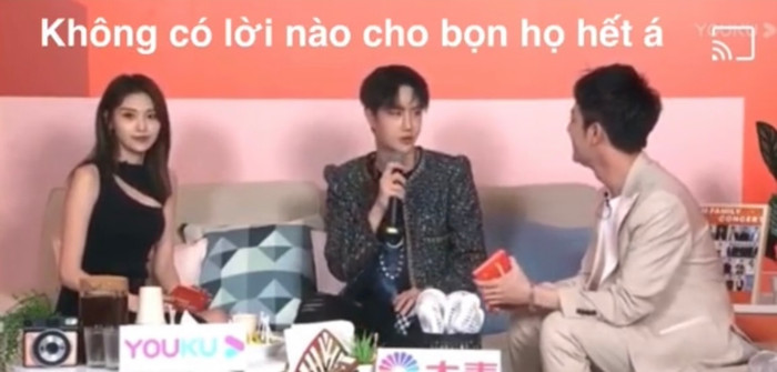 Được MC yêu cầu nhắn nhủ tới FC, phản ứng 'cực phũ' của Vương Nhất Bác khiến ai cũng đứng hình Ảnh 8