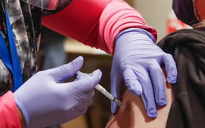 Phát hiện mới về người tiêm vaccine và không có tiền sử nhiễm Covid-19 Ảnh 2