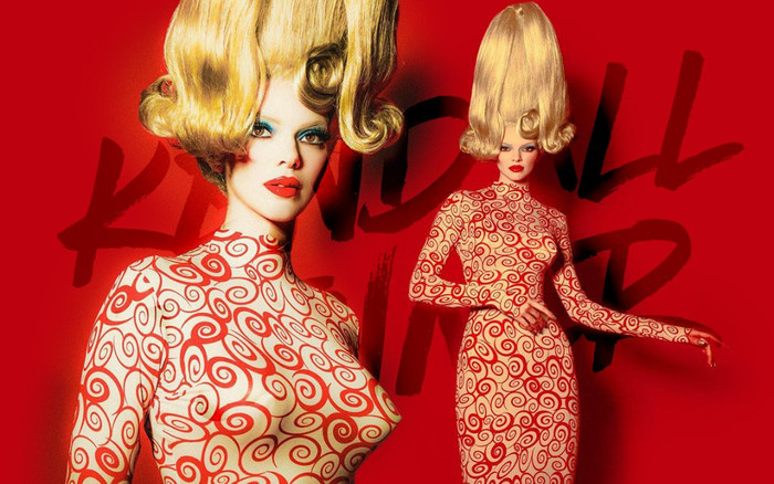 Siêu mẫu Kendall Jenner khiến dân tình 'choáng' trước bộ đồ Halloween Ảnh 2