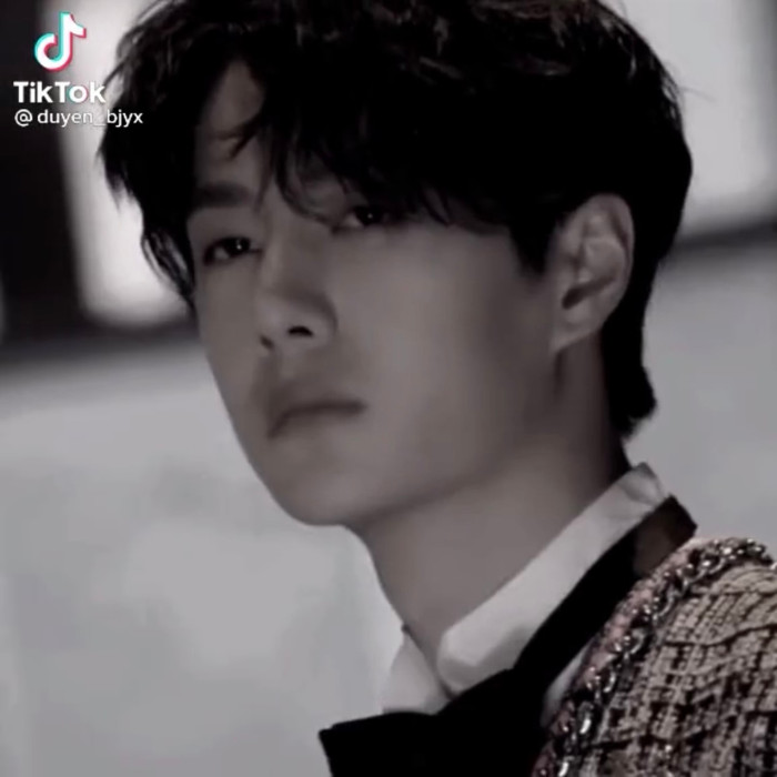 Tiêu Chiến và Vương Nhất Bác từng đóng MV đầy nước mắt cùng Dương Tử: Thực hư ra sao? Ảnh 4