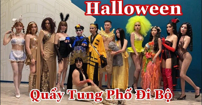 Vedette Vũ Thu Phương gây tranh cãi vì không tuân thủ quy tắc 5K ở nơi đông người.