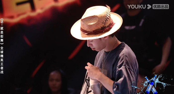 Diệp Âm giành giải quán quân Street Dance 4, nhưng Vương Nhất Bác bị nghi ngờ vắng mặt trong tiệc mừng? Ảnh 5