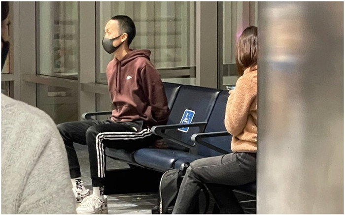 Hành khách đấm chảy máu mũi nữ tiếp viên trên máy bay Ảnh 2