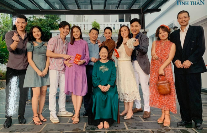 Phương Oanh thừa nhận u mê một 'trai Tây' như điếu đổ, còn vì 'người ấy' làm điều cực điên rồ