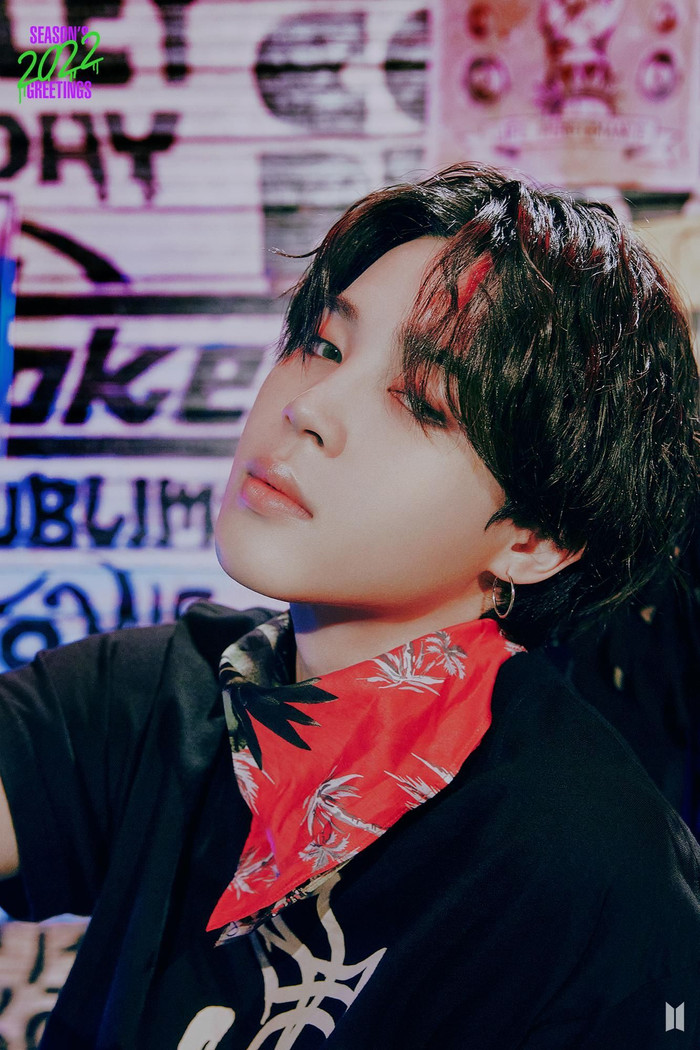 'Xỉu lên xỉu xuống' với bộ ảnh mới của BTS: Ấn tượng nhất vẫn là nhan sắc của V Ảnh 24