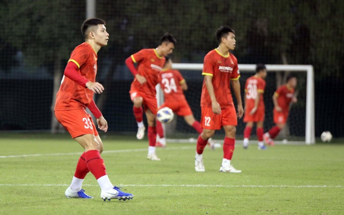 Đội hình ra sân U23 Việt Nam vs U23 Myanmar: Bạn trai cũ Ngọc Trinh tiếp tục đá chính Ảnh 2