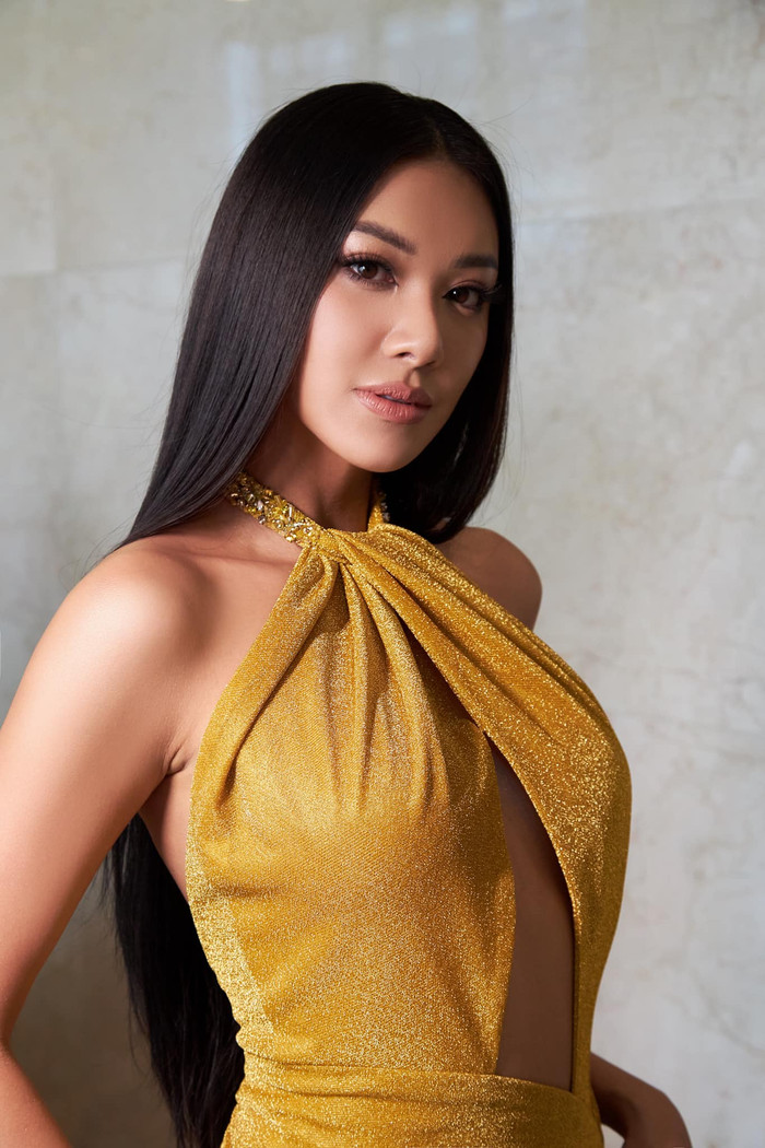 Kim Duyên nhờ fan tư vấn kiểu tóc để đời tại Miss Universe, layout nào sẽ giúp cô cháy hết mình? Ảnh 8