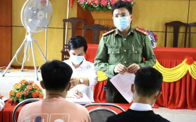 4 học sinh xâm nhập trái phép vào lớp học trực tuyến để quấy rối vì muốn thể hiện cá tính Ảnh 2