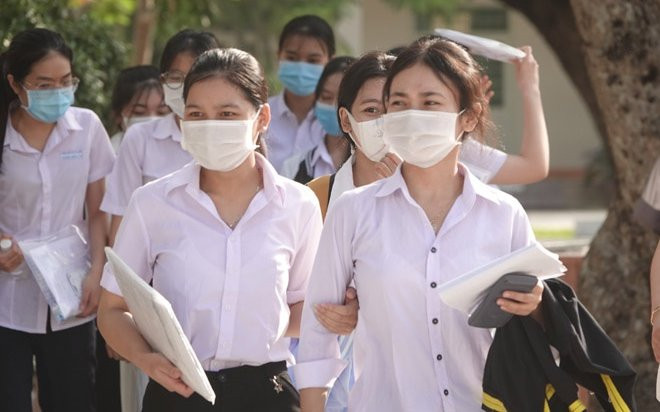 Có học sinh mắc Covid-19, nhiều trường học ở Bình Định tạm dừng dạy học trực tiếp Ảnh 2