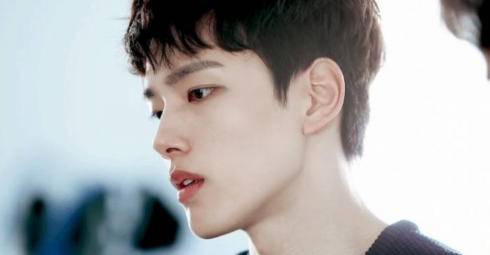 Top 5 nam diễn viên Kbiz sở hữu xương quai hàm sắc lẹm nhất: Lee Jun Ki nhỉnh hơn Park Bo Gum Ảnh 10