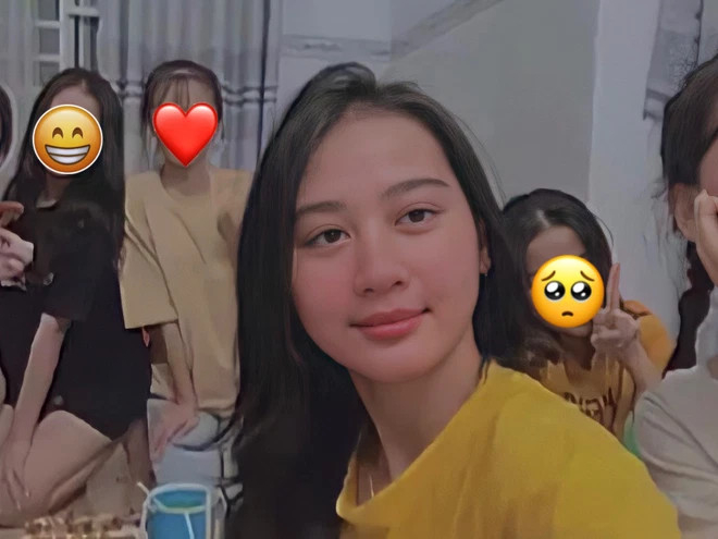 Nhan sắc bạn gái mới Hoài Lâm.