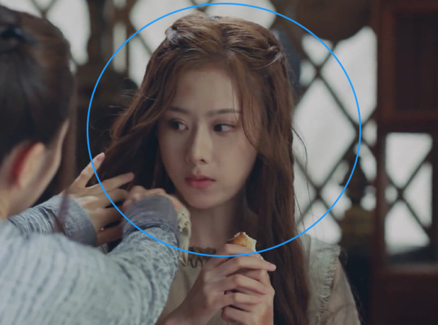 Ác nữ 'Sở Kiều truyện' có màn 'lật' nhân cách đỉnh cao khi đóng chung phim với Địch Lệ Nhiệt Ba Ảnh 6