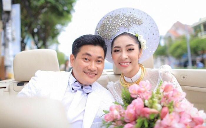 Chị gái Hoa hậu Đặng Thu Thảo nhắn nhủ ai đó: 'Nó lừa đủ kiểu thế kia, trả tiền cho bố mẹ tôi nhé' Ảnh 2